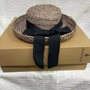 Helen Kaminski Classic Raffia Hat
